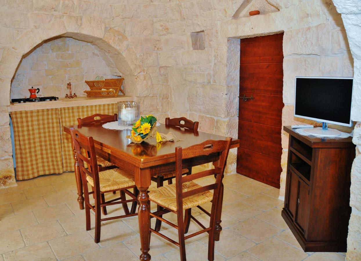 Aparthotel Trulli Vulés Ostuni Exterior foto