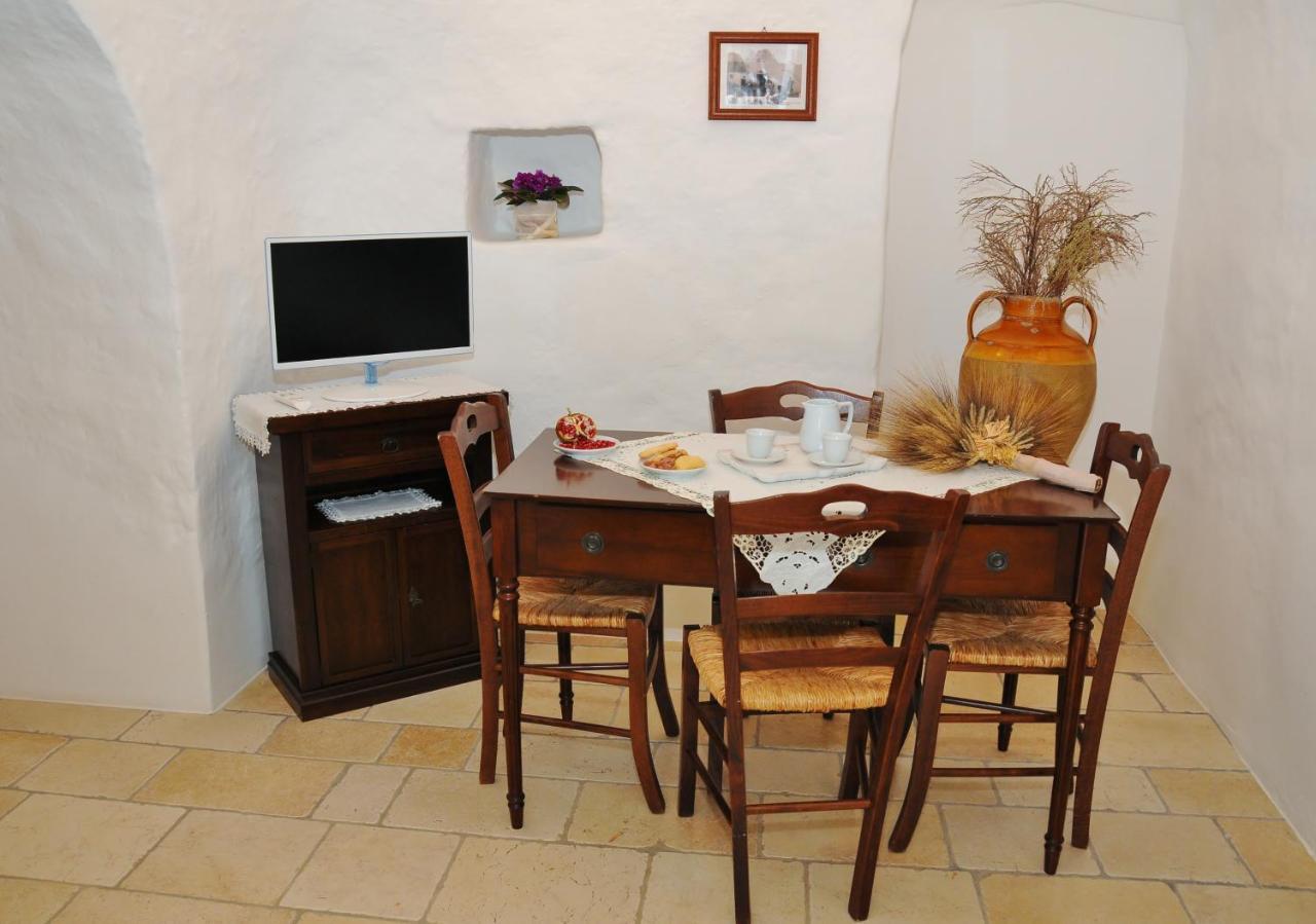 Aparthotel Trulli Vulés Ostuni Exterior foto